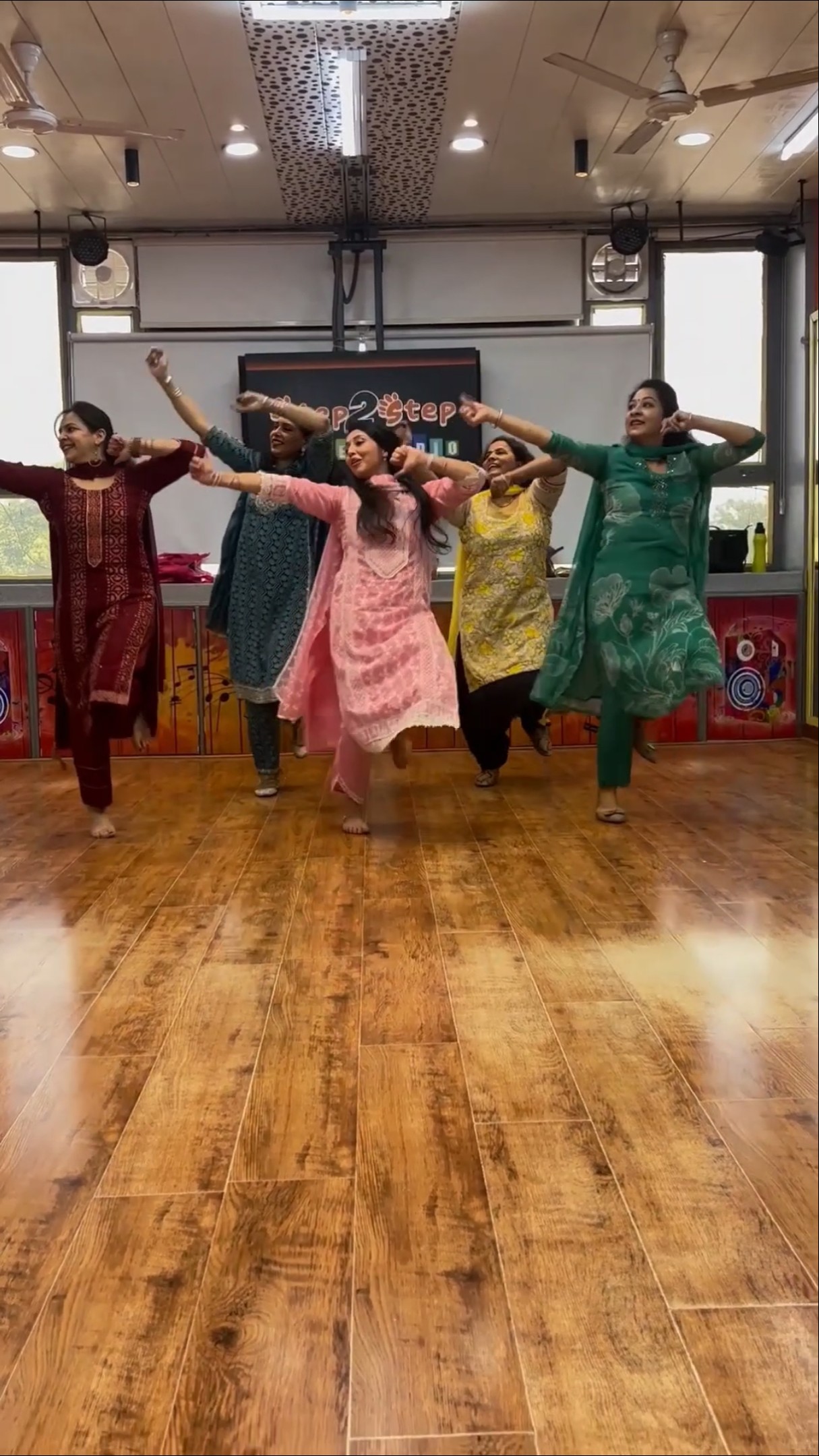 Tareef l Giddha l Bhangra l Punjabi Song l Ranjit Bawa l Trending Shorts #dance #shorts #reels #yt